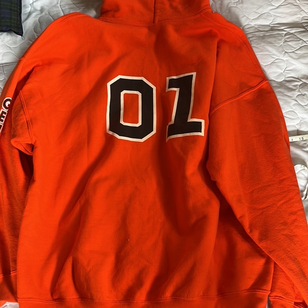 Cooters orange sweatshirt. Nashville Tennessee. - Picture 3 of 7